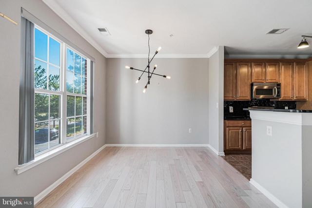 13034 CABIN CREEK RD, Herndon, VA 20171