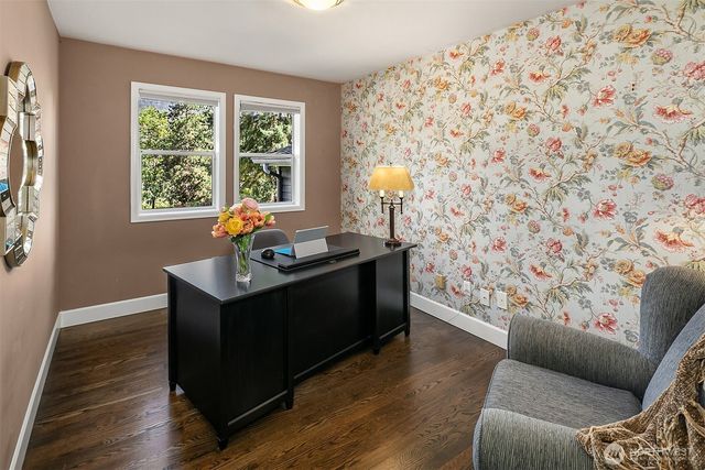 21013 SE 138th Place, Issaquah, WA 98027