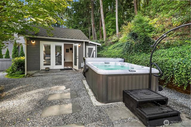 21013 SE 138th Place, Issaquah, WA 98027