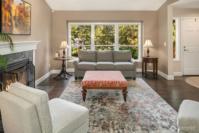 21013 SE 138th Place, Issaquah, WA 98027