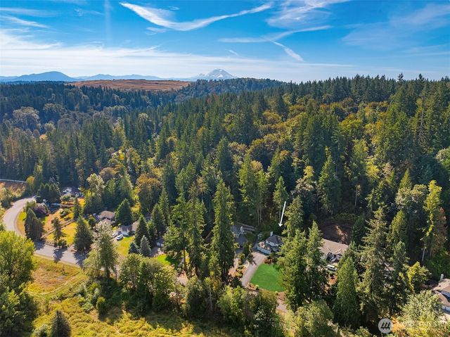 21013 SE 138th Place, Issaquah, WA 98027
