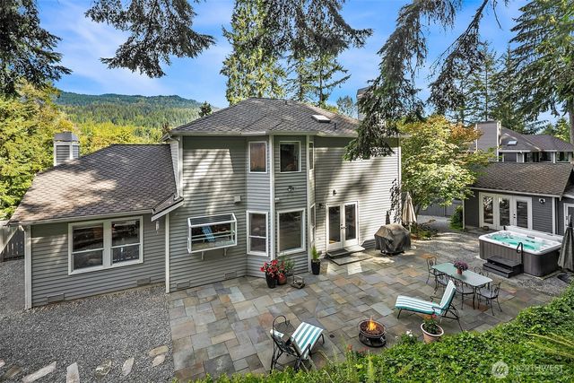 21013 SE 138th Place, Issaquah, WA 98027