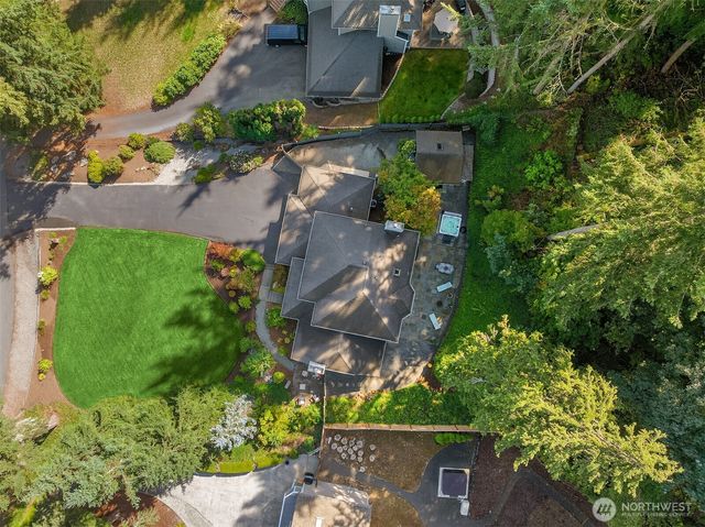 21013 SE 138th Place, Issaquah, WA 98027
