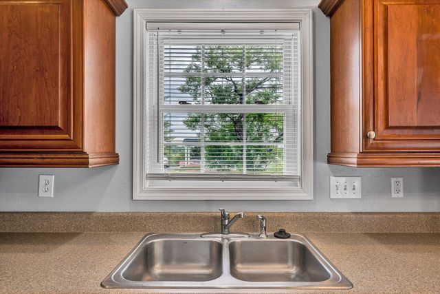 N 1270 Mill RD, Salem, VA 24153