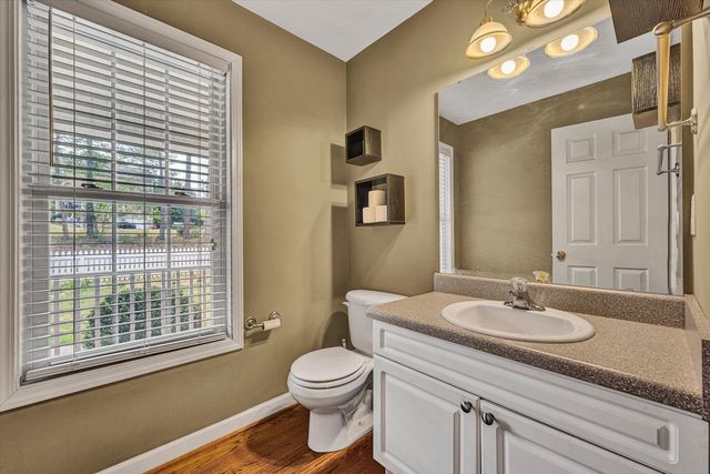 N 1270 Mill RD, Salem, VA 24153