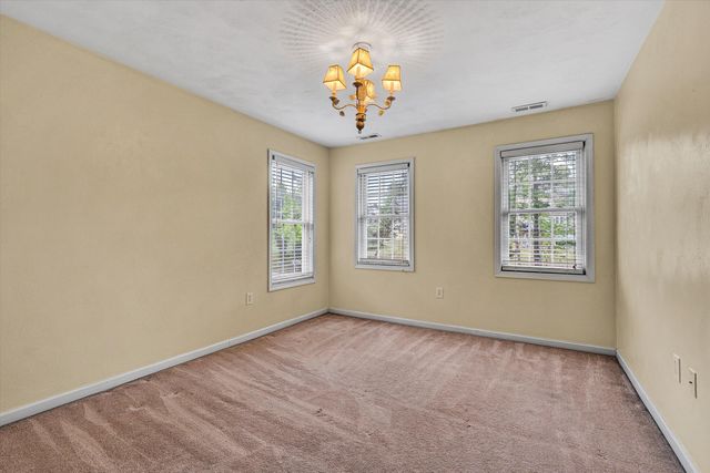 N 1270 Mill RD, Salem, VA 24153