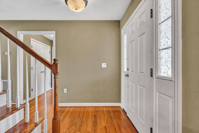 N 1270 Mill RD, Salem, VA 24153