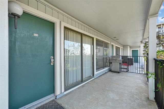 4011 Nasa Rd 1 406, El Lago, TX 77586