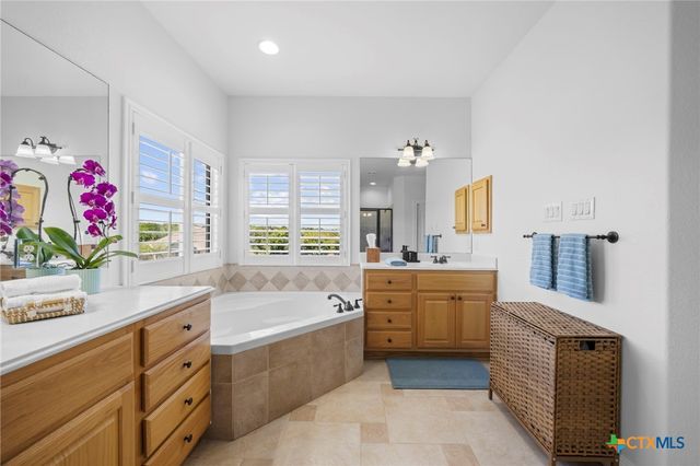 600 Lake Side Cove, Georgetown, TX 78628