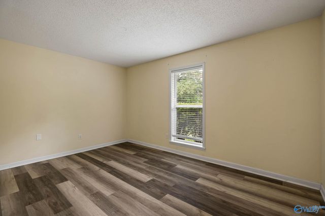 3613 White Oak Way SW, Huntsville, AL 35805