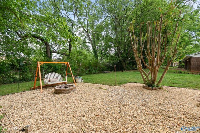 3613 White Oak Way SW, Huntsville, AL 35805