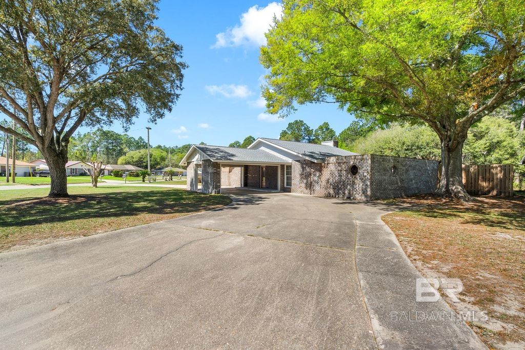 11100 Bridge Creek Drive, Pensacola, FL 32506