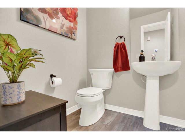 13271 Holly St B, Thornton, CO 80241