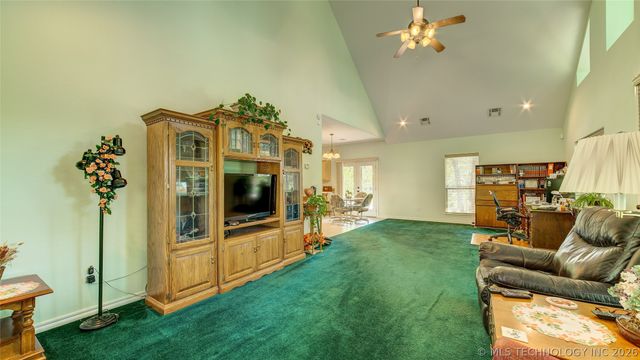 10691 E Fawn Lane, Talala, OK 74080