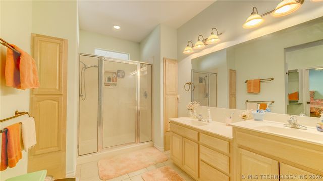 10691 E Fawn Lane, Talala, OK 74080