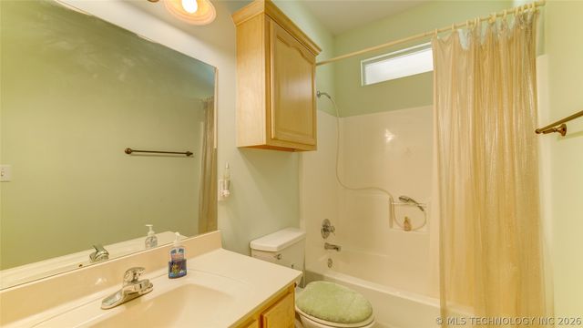 10691 E Fawn Lane, Talala, OK 74080