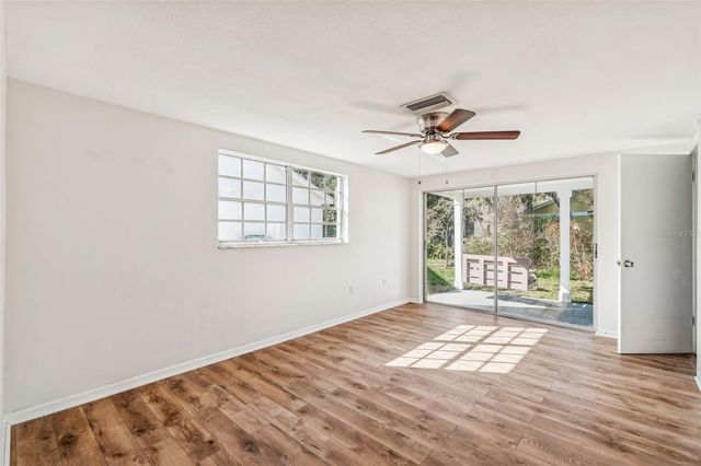 8210 CLOVER HILL LOOP, Hudson, FL 34667