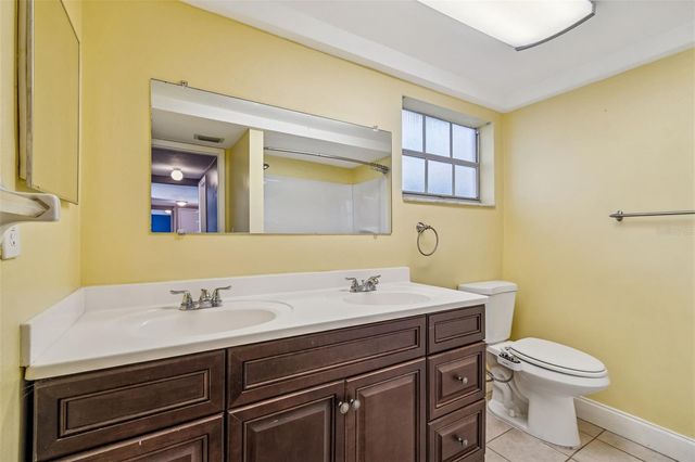 8210 CLOVER HILL LOOP, Hudson, FL 34667