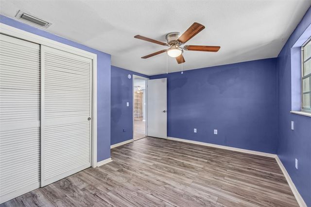 8210 CLOVER HILL LOOP, Hudson, FL 34667