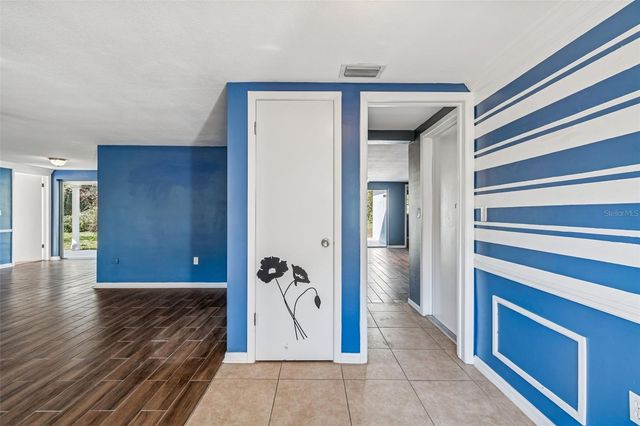 8210 CLOVER HILL LOOP, Hudson, FL 34667