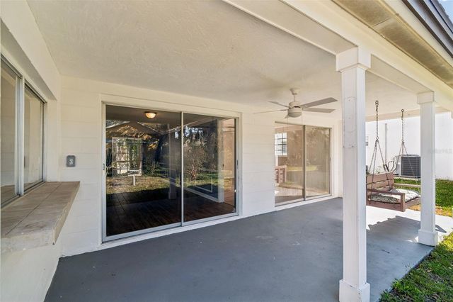 8210 CLOVER HILL LOOP, Hudson, FL 34667