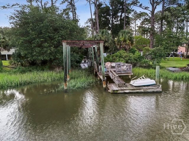 375 EastRidge Drive, Savannah, GA 31406
