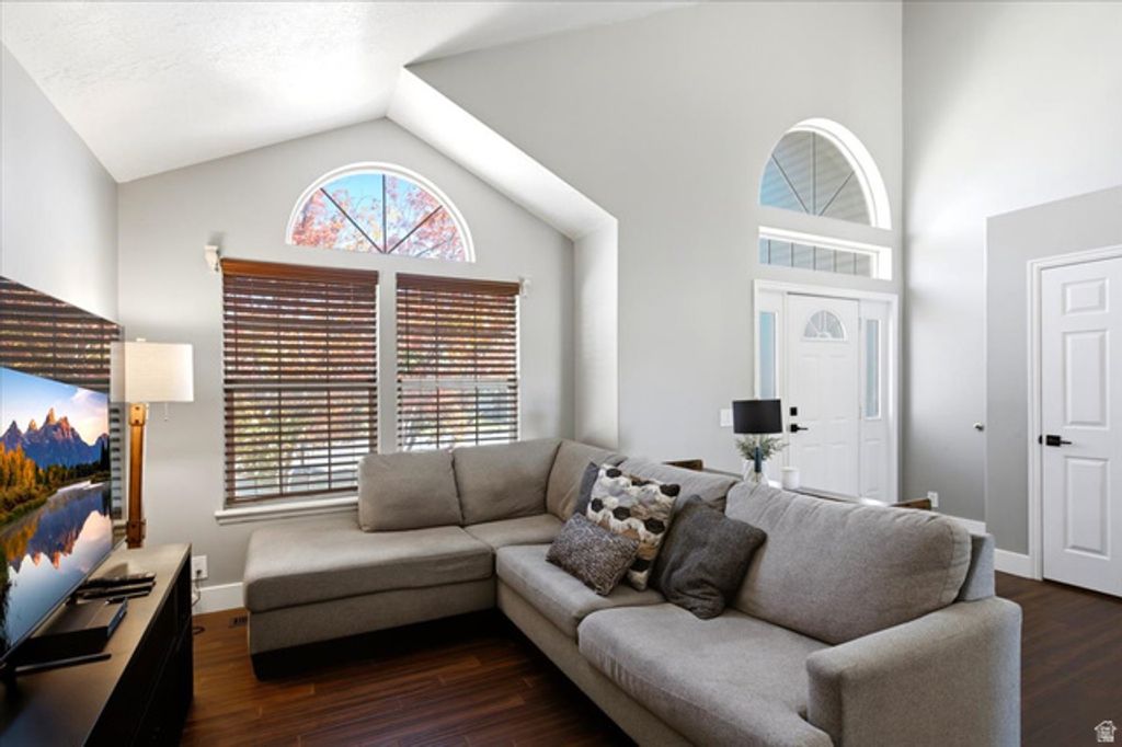 2041 N 750 W, Clinton, UT 84015 — photo 4