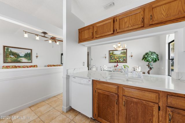 407 NAUGATUCK Drive, Jacksonville, FL 32225