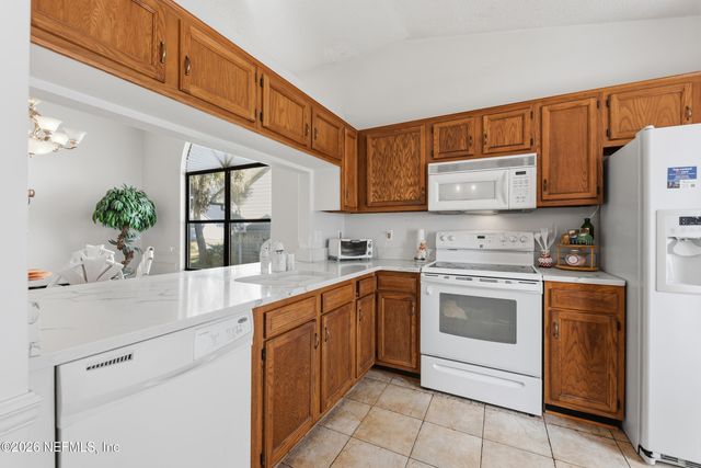 407 NAUGATUCK Drive, Jacksonville, FL 32225