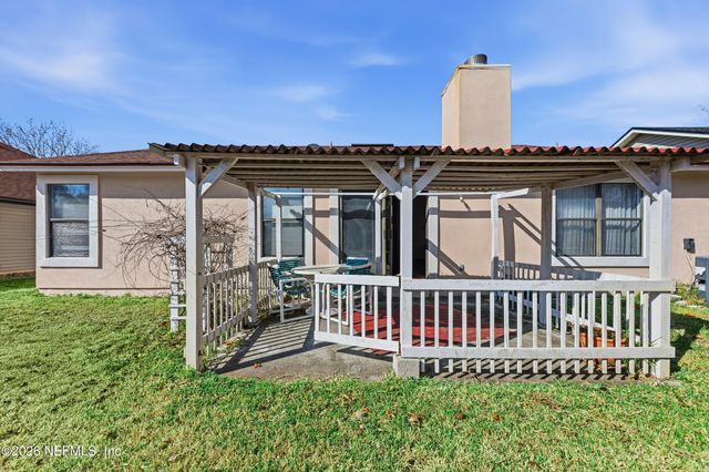 407 NAUGATUCK Drive, Jacksonville, FL 32225