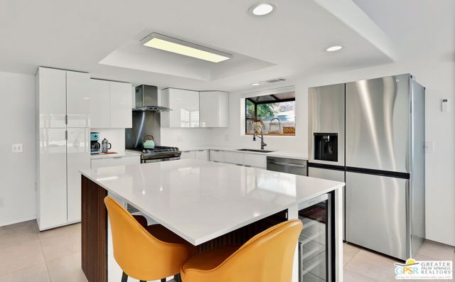 300 W Pico Road, Palm Springs, CA 92262