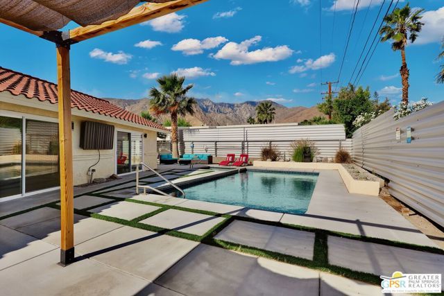 300 W Pico Road, Palm Springs, CA 92262
