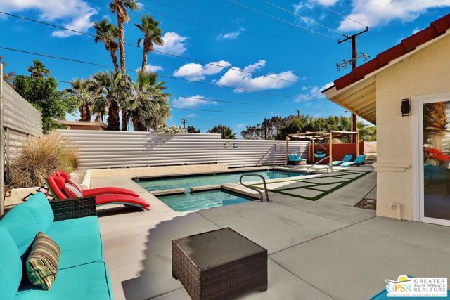 300 W Pico Road, Palm Springs, CA 92262