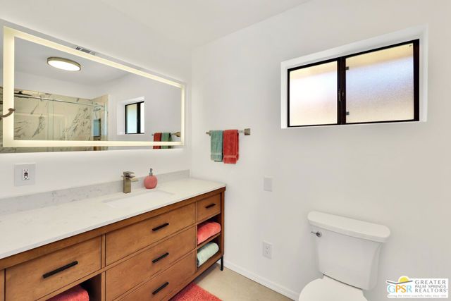 300 W Pico Road, Palm Springs, CA 92262