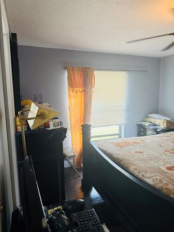 2910 VIENNA LANE, Kissimmee, FL 34744