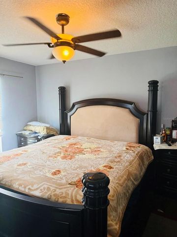 2910 VIENNA LANE, Kissimmee, FL 34744