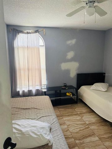 2910 VIENNA LANE, Kissimmee, FL 34744