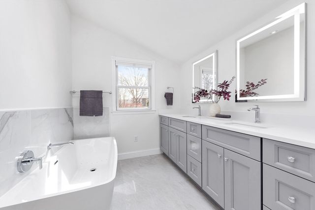 2648 Massachusetts Avenue, Lexington, MA 02421