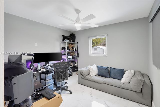 2101 NW 26th St, Miami, FL 33142