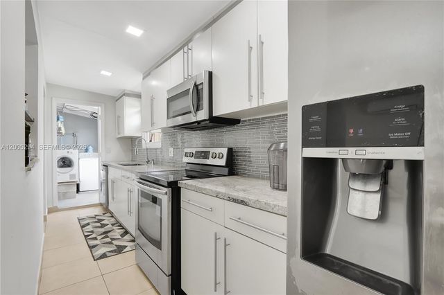 2101 NW 26th St, Miami, FL 33142