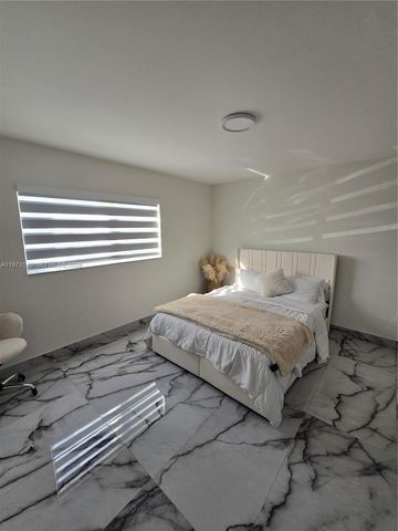 869 W 37th St, Hialeah, FL 33012