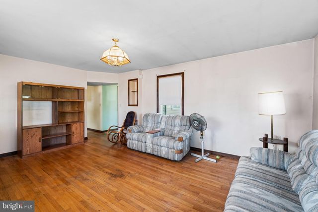 706 203RD ST, Pasadena, MD 21122