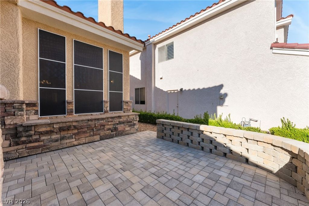 8809 Stafford Springs Drive, Las Vegas, NV 89134 — photo 4