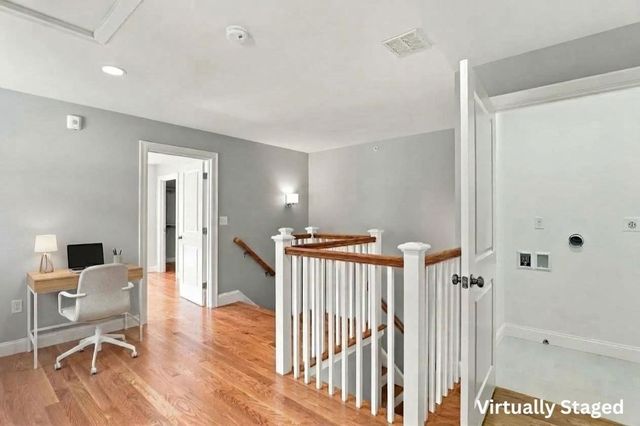 11 Caspian Circle 11, Woburn, MA 01801