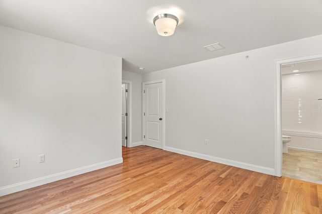 11 Caspian Circle 11, Woburn, MA 01801