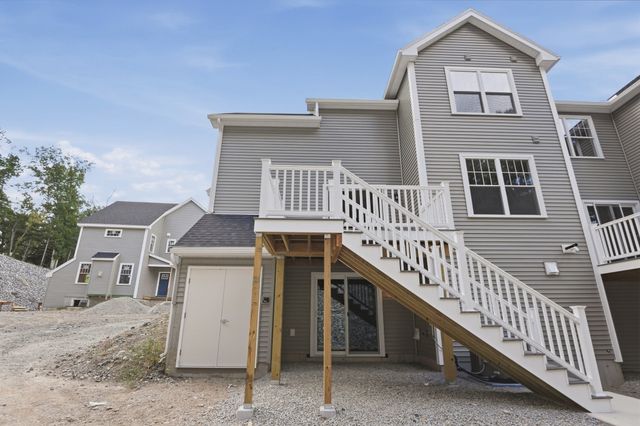 11 Caspian Circle 11, Woburn, MA 01801