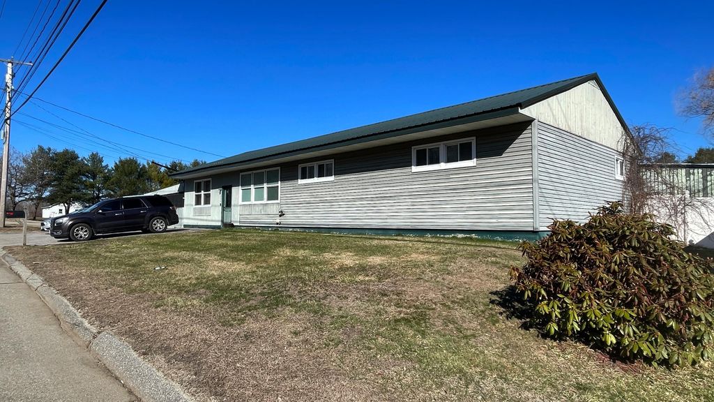 1294 Sabattus Street, Lewiston, ME 04240 — exterior