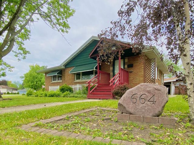 664 E 163rd Street, South Holland, IL 60473