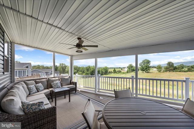 150 SUNSET VILLAGE RD, Front Royal, VA 22630