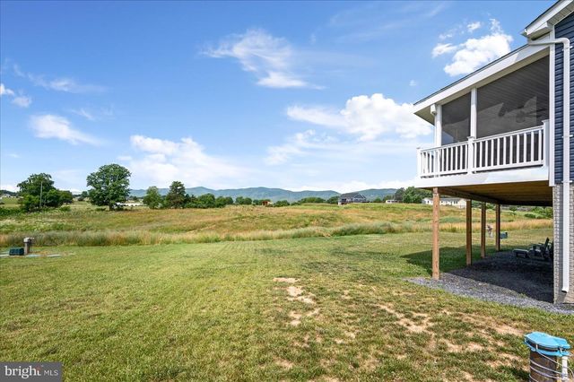 150 SUNSET VILLAGE RD, Front Royal, VA 22630